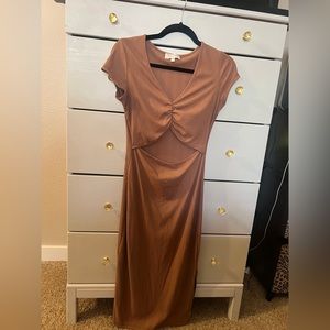 Women’s Light Brown Maxi Dress with Cutout and Ruching Detail Size US Large